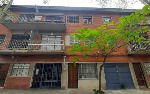 Apartamento de 2 Dormitorios con Garaje en Venta | La Aguada